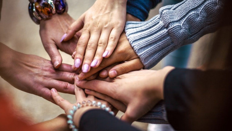 build an online community