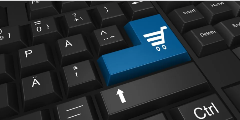 Self-Hosted vs Hosted Stores