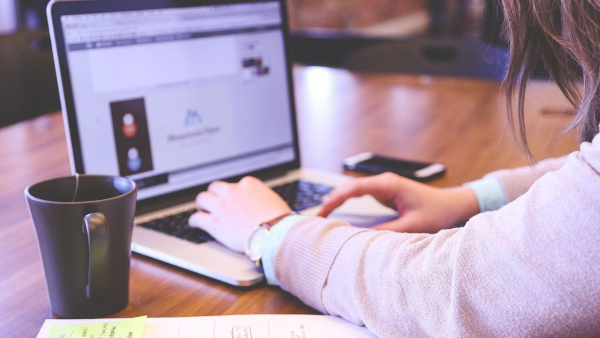 Tour Package WordPress Themes