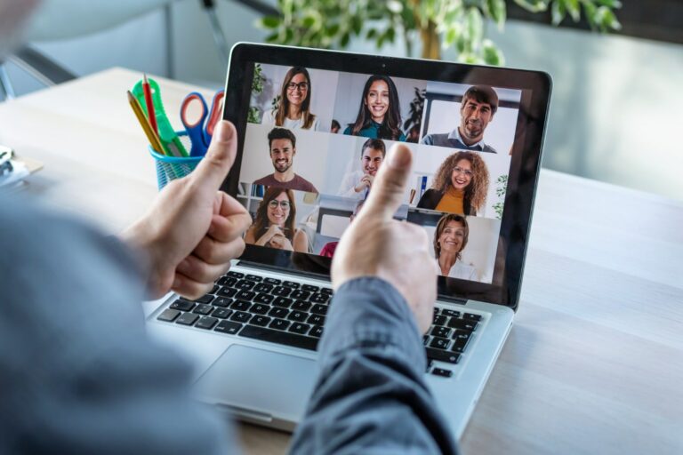 Best Days and Times for Different Types of Webinars