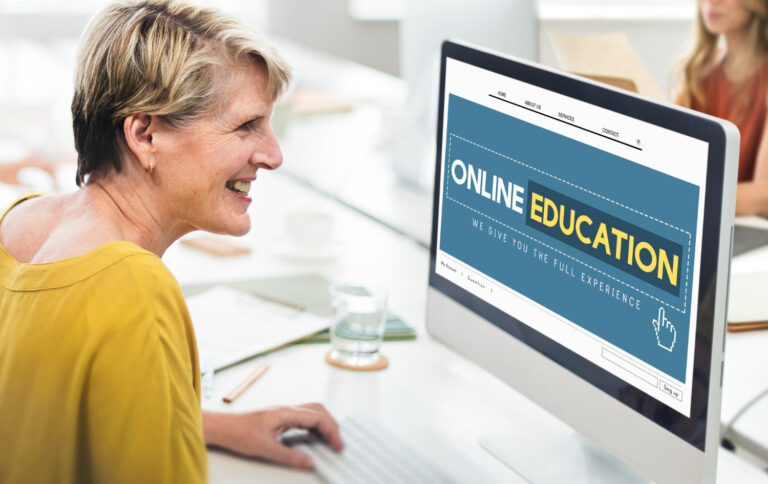 How to Create a Website to Offer Online CNA Courses