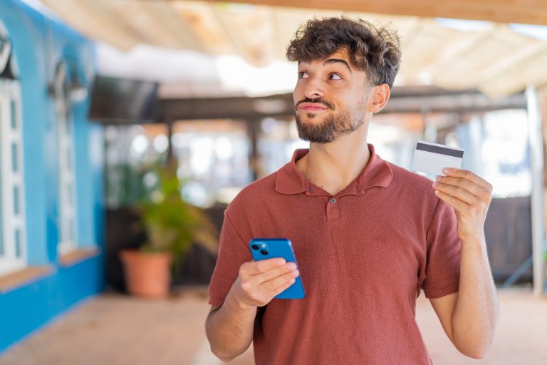 How local Card Acquiring improves Payment Success Rates